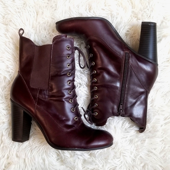 Liz Claiborne Chocolate Leather High Heel Lace Up Chunky Heel Booties Size 8.5 - Picture 1 of 8